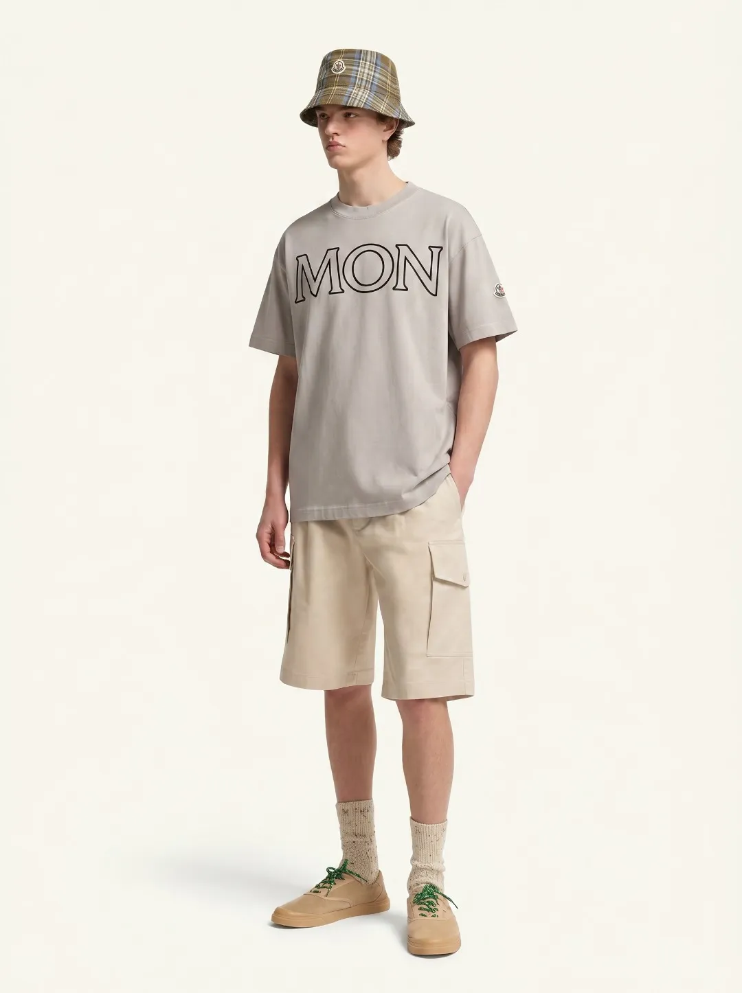 P90✨🔥 [Moncler ] 2026FW T Premium 26s 300 ： Khaki Size：S M L XL 2XL